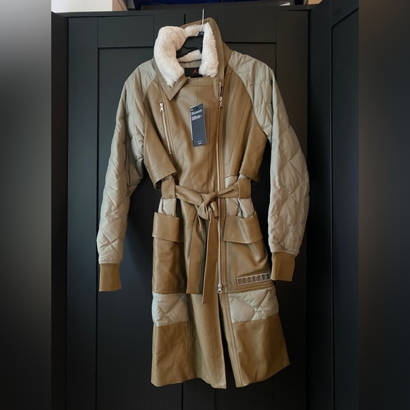 Nike Jordan Classics Trench 2.0 NWT - Picture 3 of 6